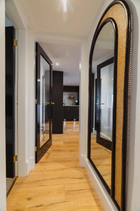 Apartamento The West End Loft - 5* Retreat - Private Parking! Glasgow